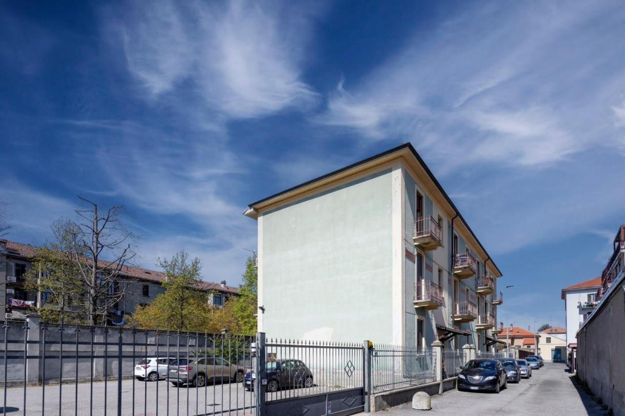 The Novara Gateway - Appartamento Novara Luaran gambar
